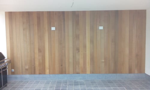 Afzelia houten gevelbekleding geplaatst door schrijnwerker Bongaerts D. in Tongeren