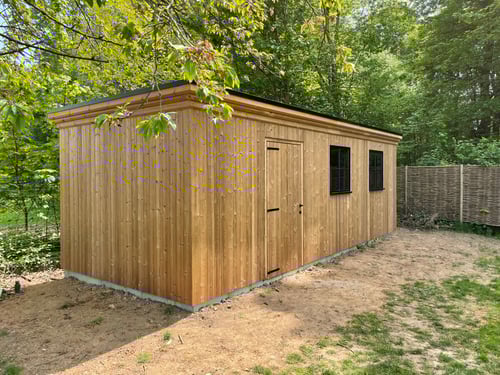 Thermowood houten tuinconstructie geplaatst door schrijnwerker Bongaerts D. in Herent