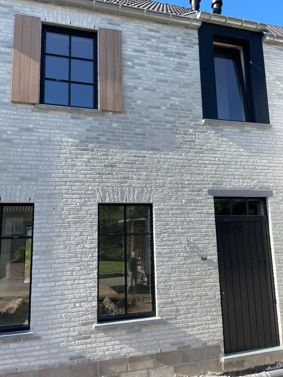 pvc ramen en buitendeur geplaatst door Bongaerts D.