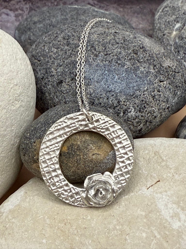 Extra foto van Hangertje of oorbellen uit zilverklei maken